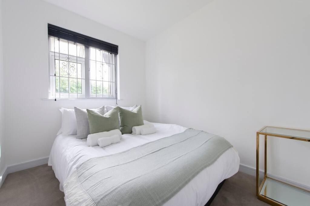 2 Bedroom Modern Urban Sanctuary 1Cc - Cherrydeal 런던 외부 사진
