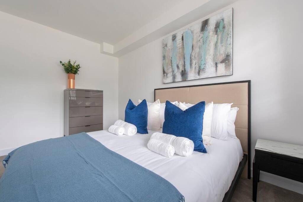 2 Bedroom Modern Urban Sanctuary 1Cc - Cherrydeal 런던 외부 사진