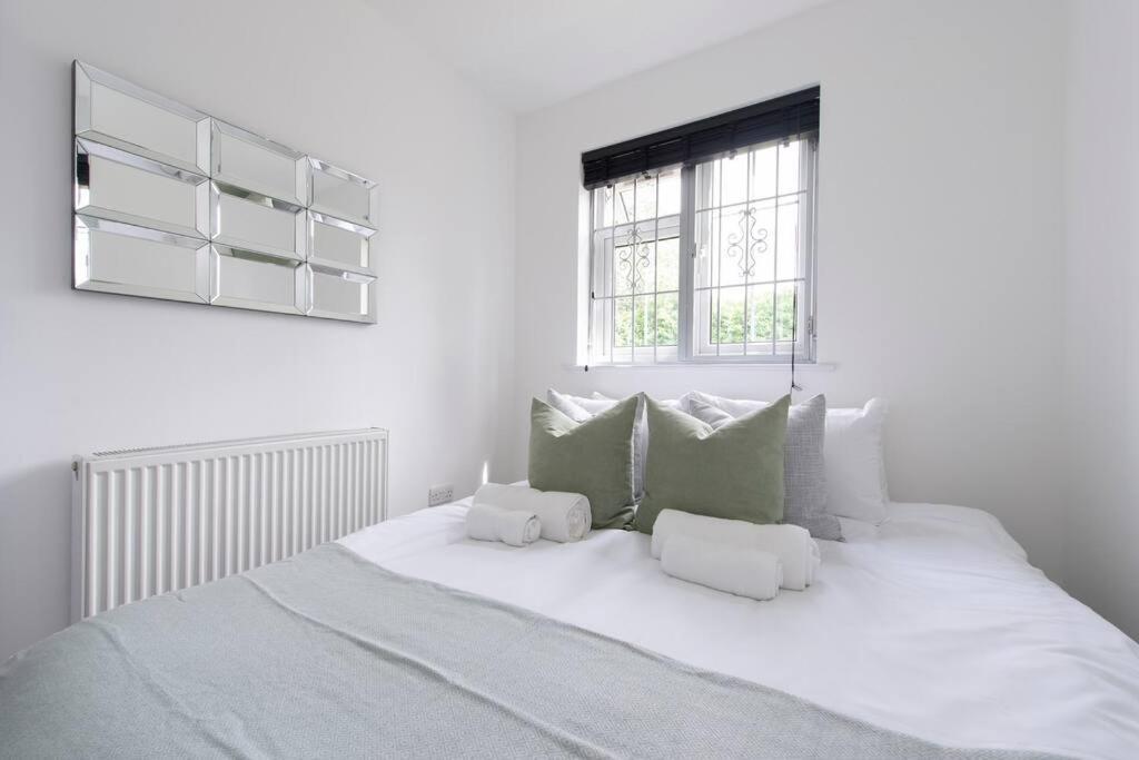2 Bedroom Modern Urban Sanctuary 1Cc - Cherrydeal 런던 외부 사진